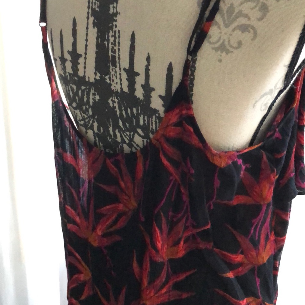 Fun Layered Flowy Tank - Picture 3 of 4